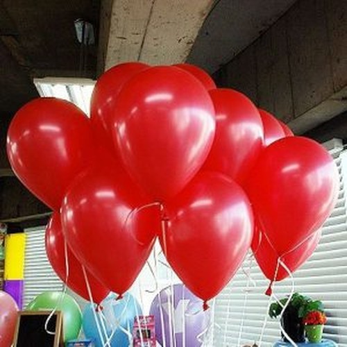 Шары под потолок красные металлик, 30 см. 1 шт.