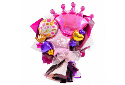 Крафтовый букет из шаров с розовой короной