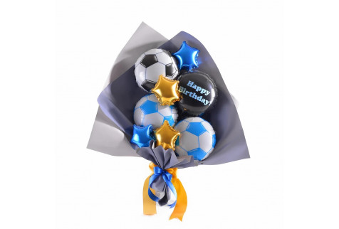 Крафтовый букет из шаров для футболиста