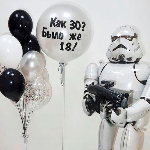 Композиция из шаров "Звёздные войны" с штурмовиком на день рождение