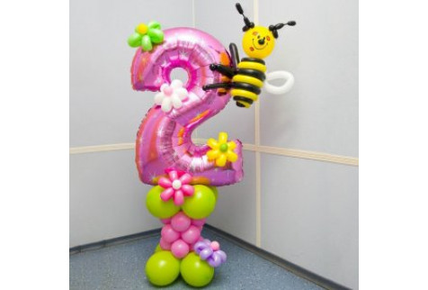 Композиция из шаров "Пчелка с цифрой"