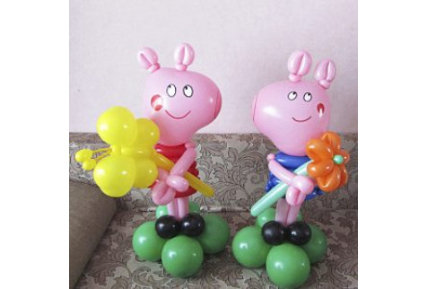 Плетёные фигуры из шаров "Пеппа и её брат"