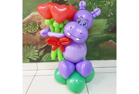 Фигура из шаров “Фиолетовый бегемотик”