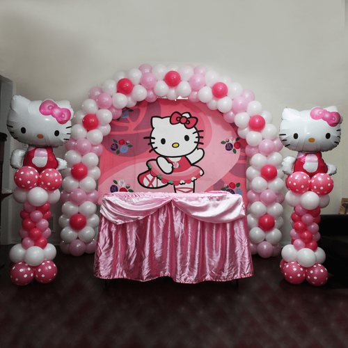 Фото-зона с Hello Kitty "С днем рождения, малышка! " Фото-зона с Hello Kitty "С днем рождения, малышка! "