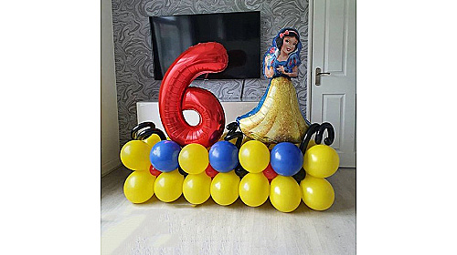 Композиция из воздушных шаров «С цифрой 6»