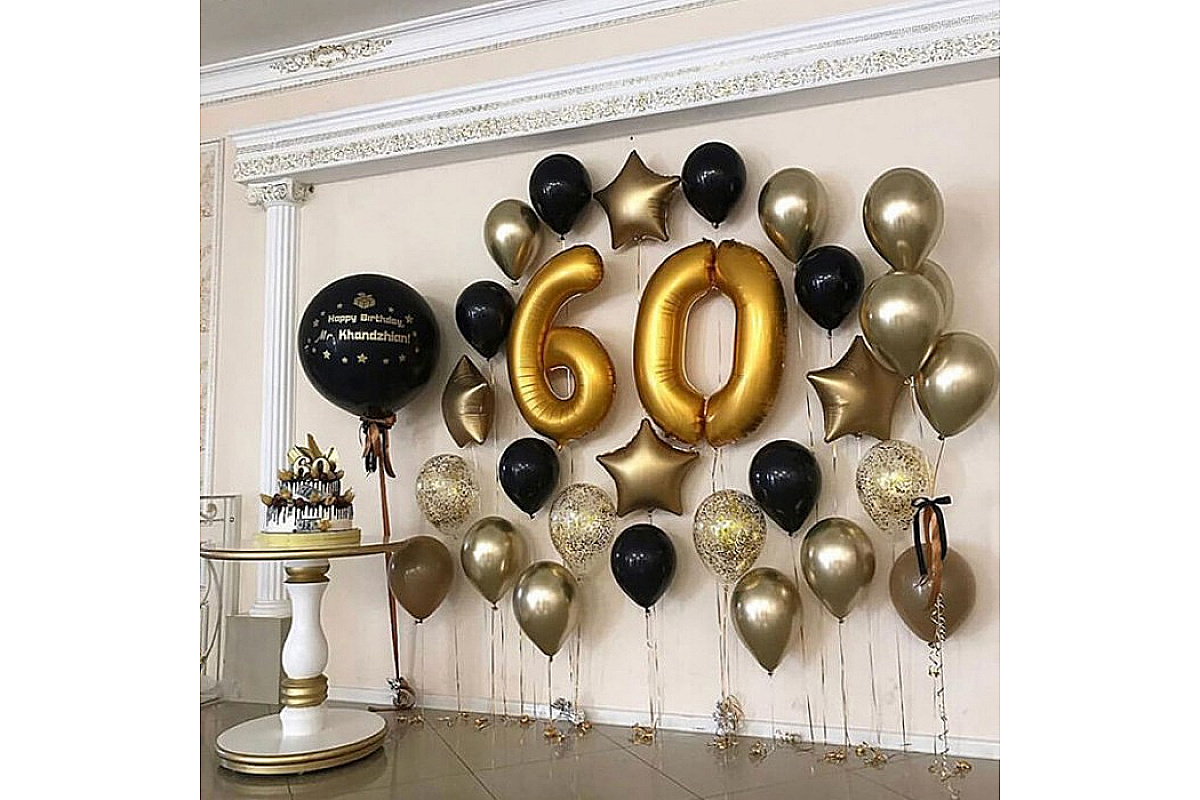 Фото-зона из шаров на 60 лет