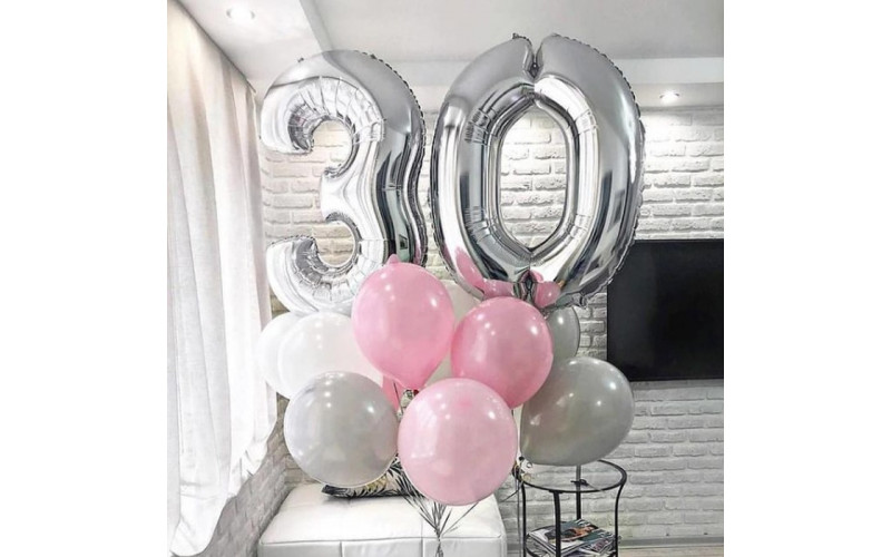 Букет шаров серо-розовый на 30 лет