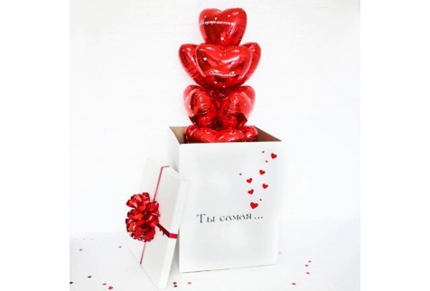 Коробка - сюрприз с шарами "Любовь"